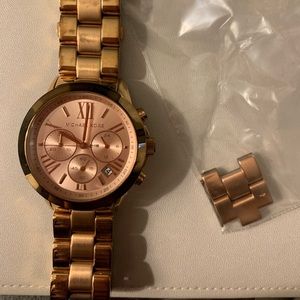 Michael kors rose gold watch